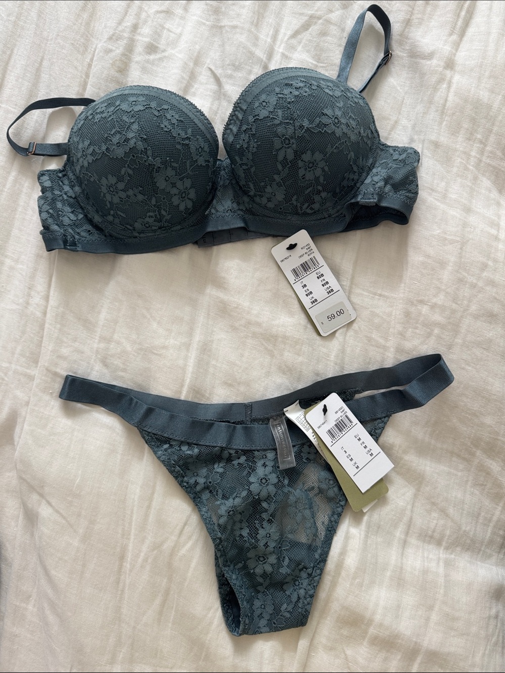 Intimissimi Lace Push-Up Bra & Thong Set in Deep Silver